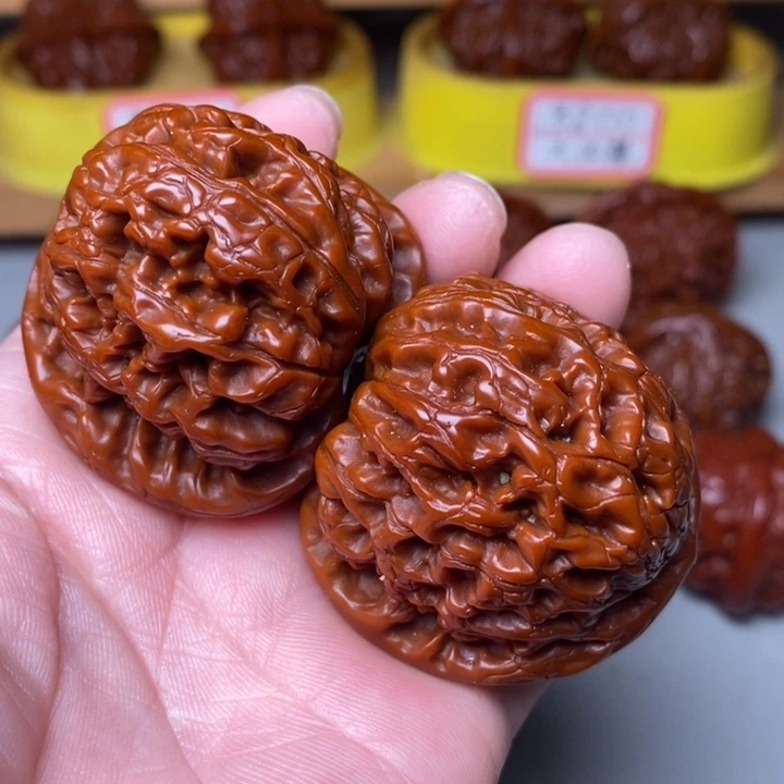 把件文玩核桃善**飞水龙纹