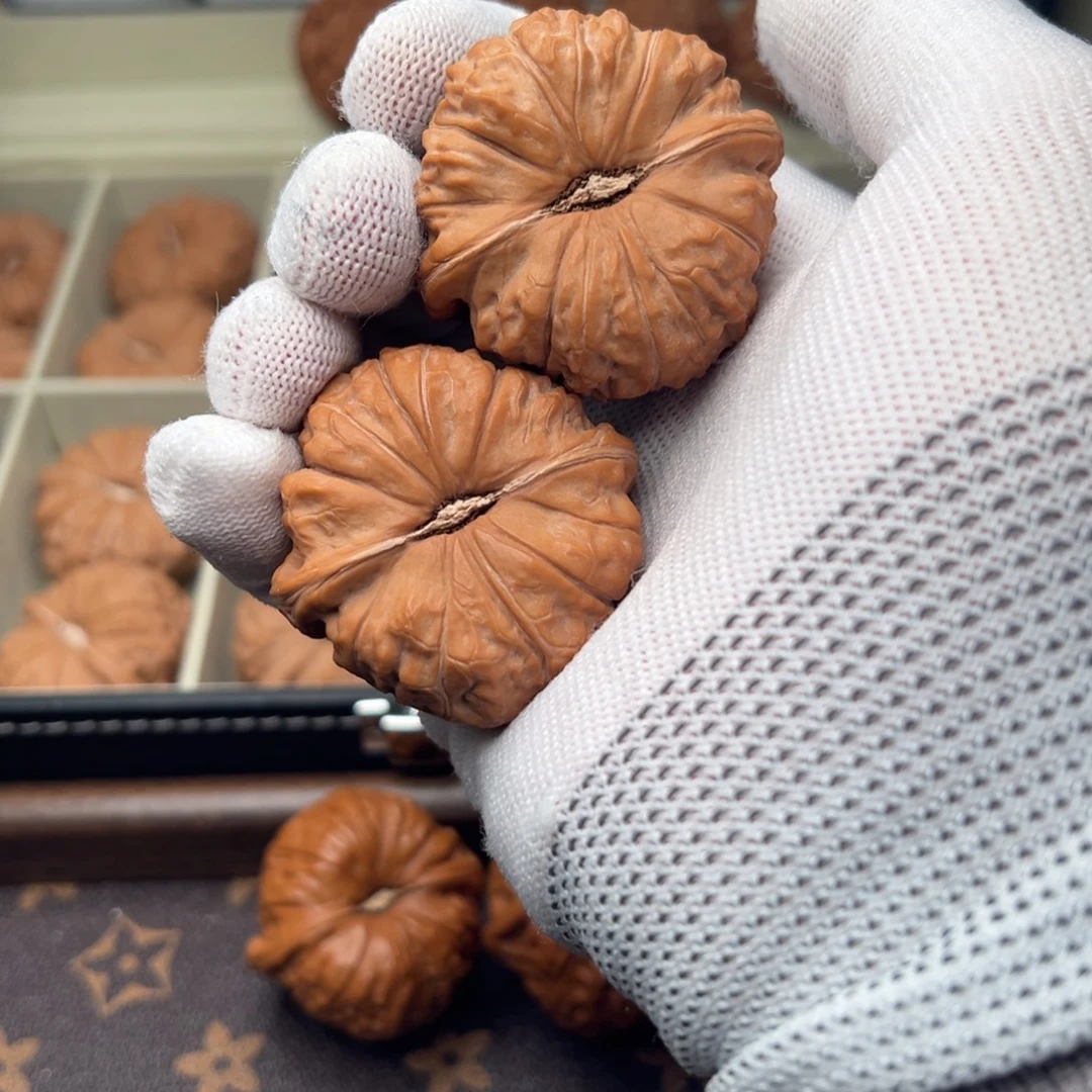 50001南瓜墩 文玩核桃 45