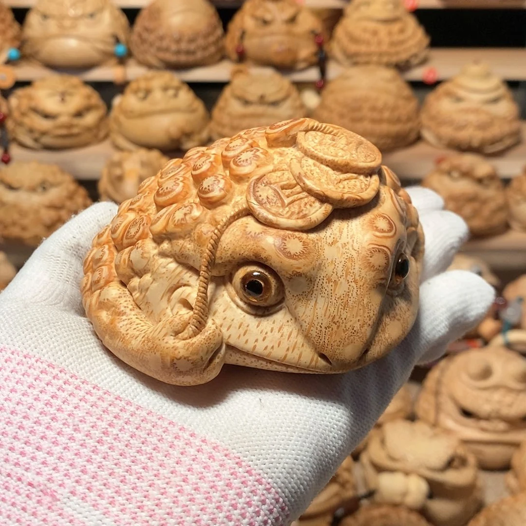 竹车*板竹根雕金蟾手把件