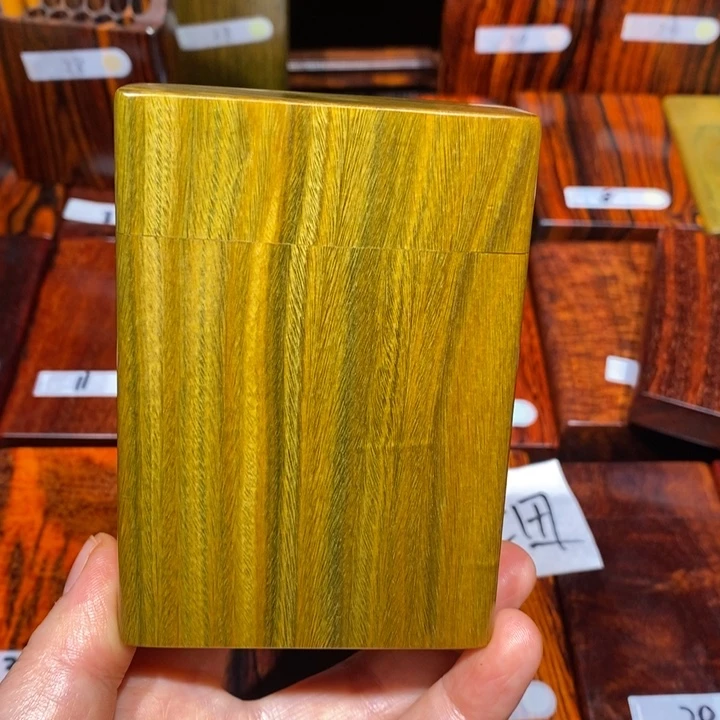 鑫***t大果紫檀（缅甸花梨）绿檀烟盒