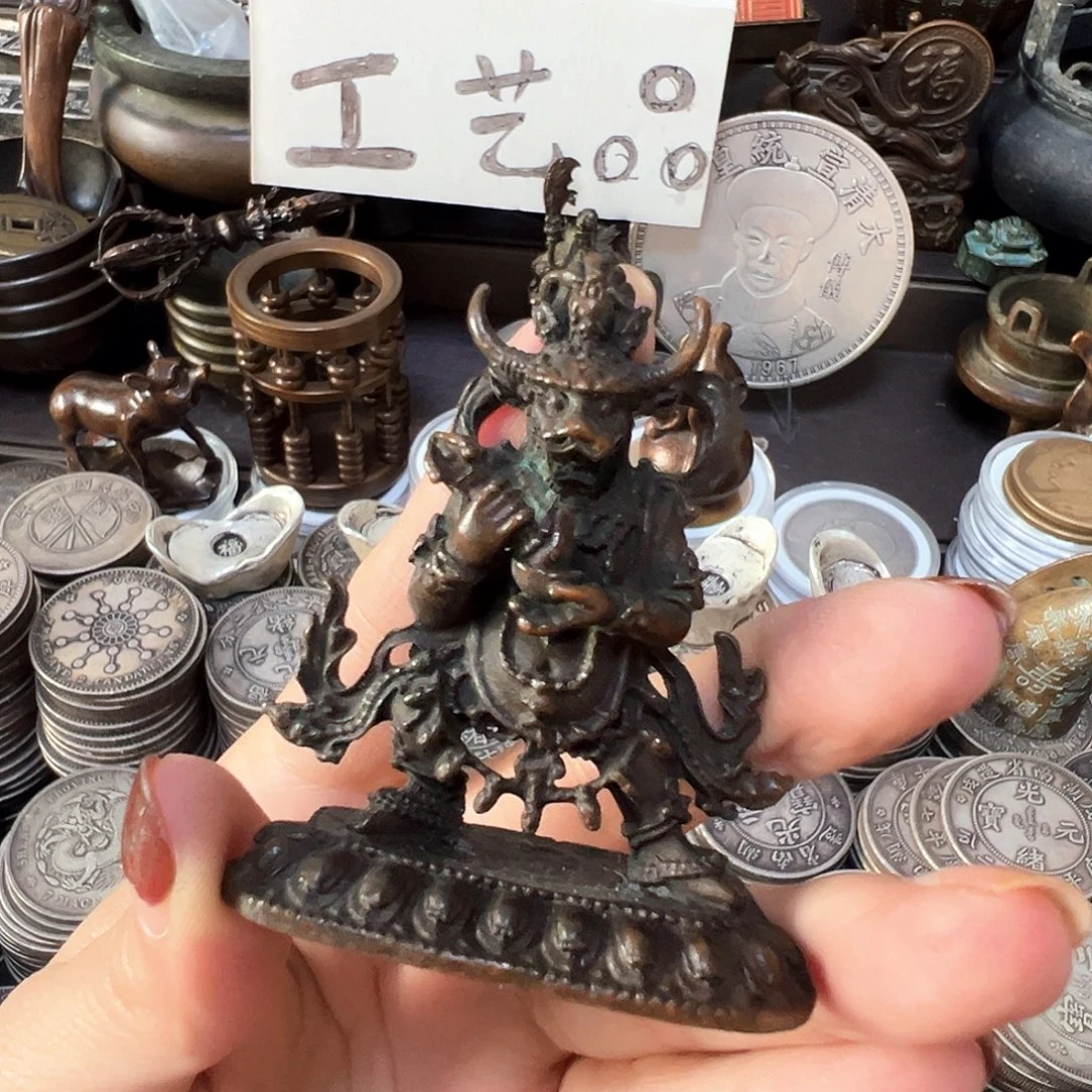 金属复古风格摆件