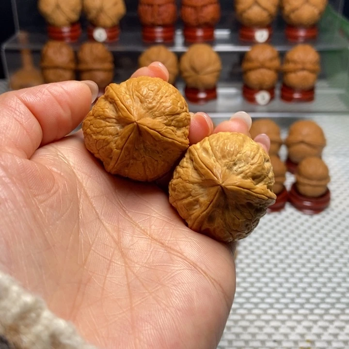 把件文玩核桃24御宝三棱