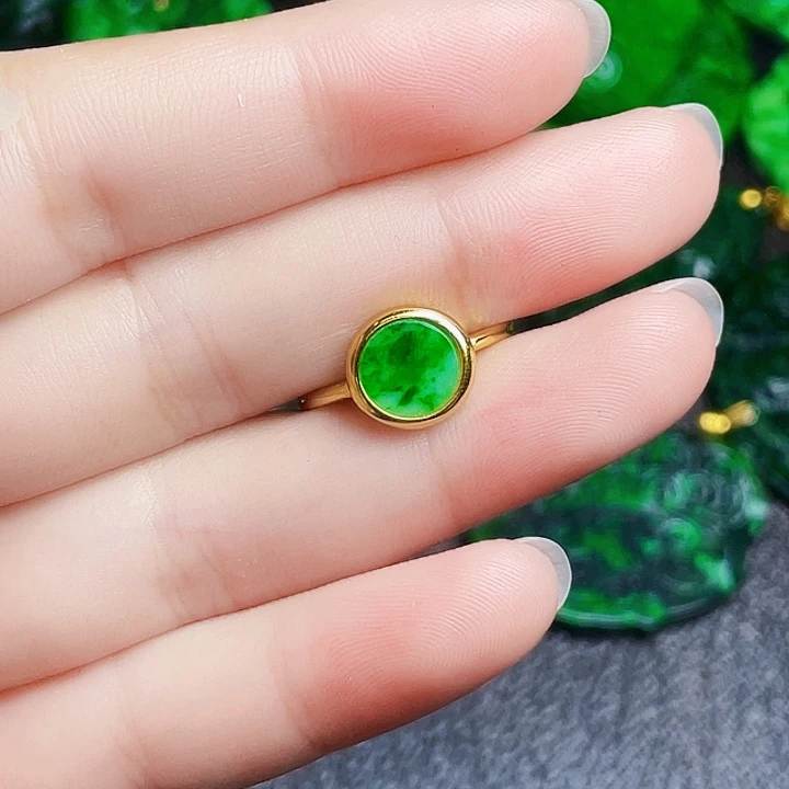 翡翠银S925镶嵌颈饰多样性