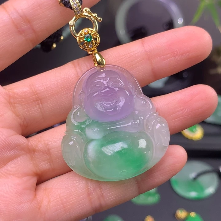 翡翠未镶嵌吊坠(赠链)