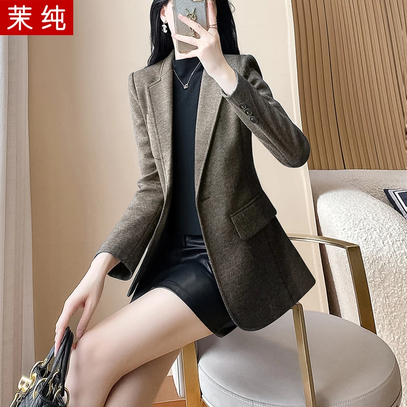 毛呢外套女2026正流行咖色韩系收腰高级感西服秋冬款气质呢子上衣