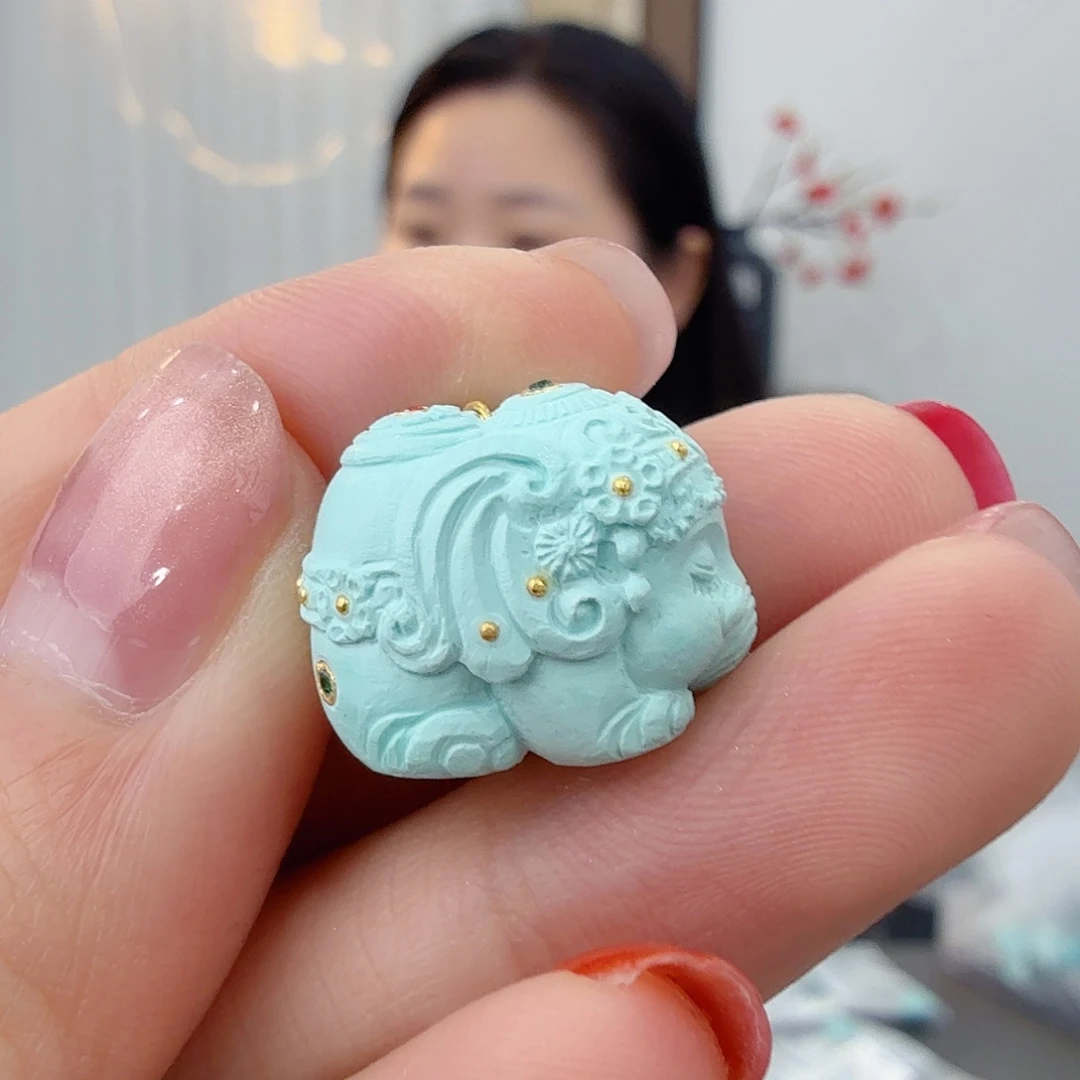 绿松石未镶嵌珠宝奇石