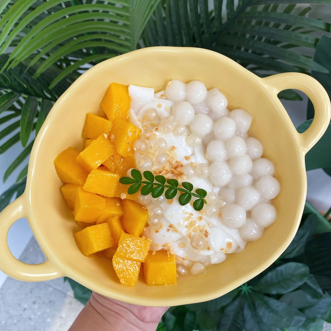 芒芒小丸子椰椰拉面-芒果+小丸子+马蹄爆爆珠+椰奶冻+西米+椰奶