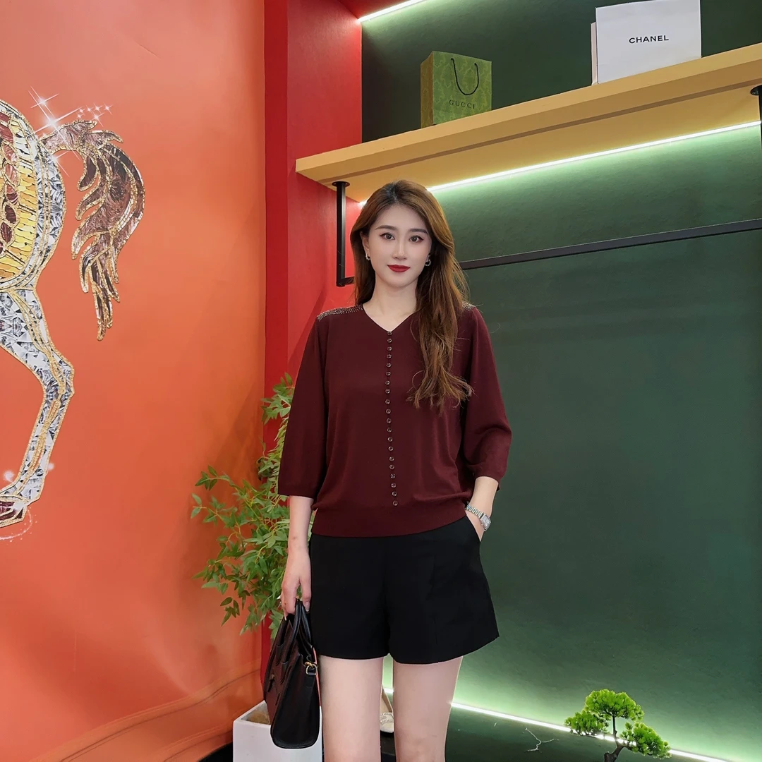 3236多金大码气质减龄新款春夏季女装设计感上衣女