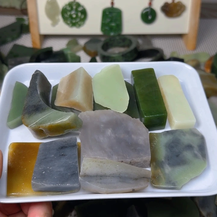 未镶嵌和田玉珠宝半成品