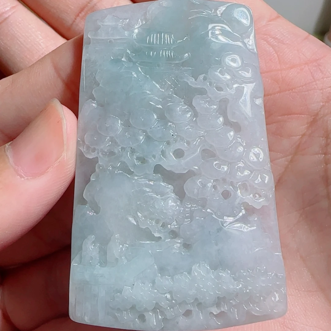 翡翠未镶嵌颈饰山水牌