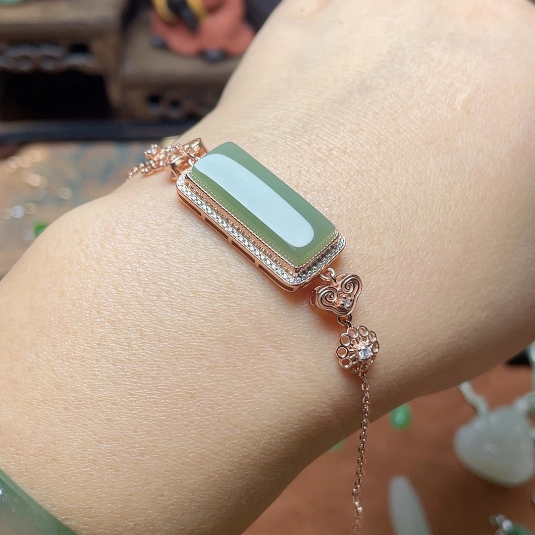 和田玉（碧玉）银S925镶嵌吊坠(不含链)手链