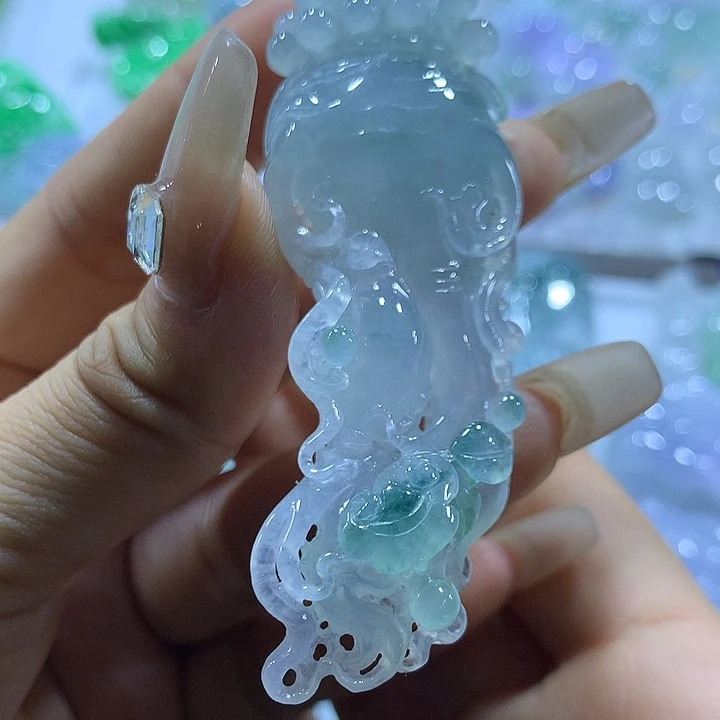 翡翠未镶嵌颈饰天然翡翠A货吊坠