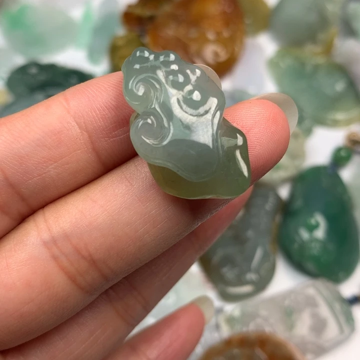 颈饰未镶嵌翡翠翡翠