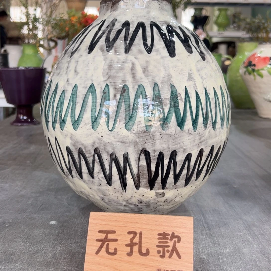 红陶口8高27无孔