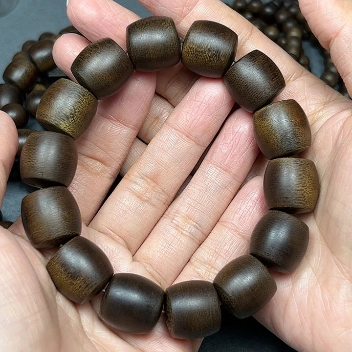 沉香碎屑沉香白棋玉化1.6