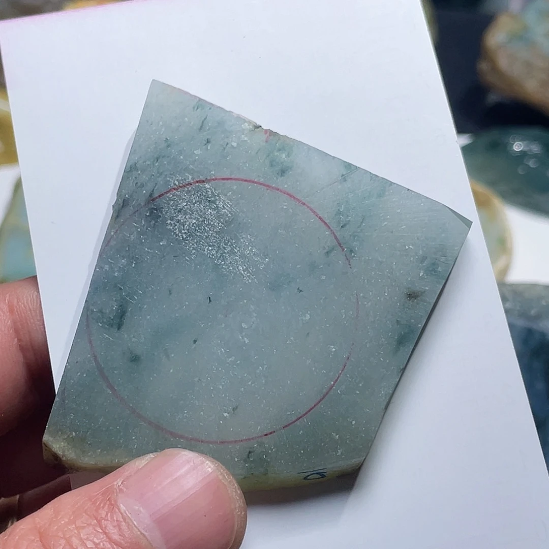 定制翡翠未镶嵌摸*子定制翡翠