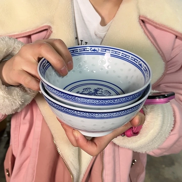 瓷片/////直径15厘米。2个。