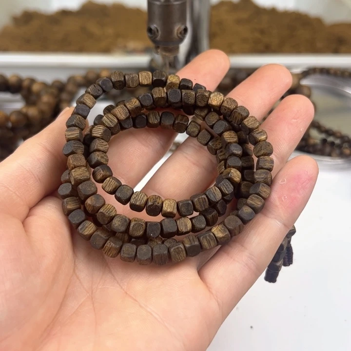 沉香手串方糖串单圈5mm