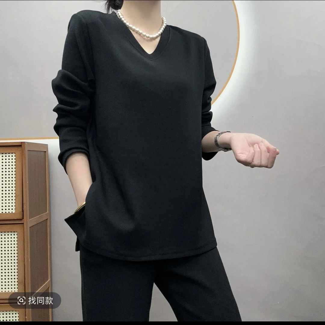 大码女装上衣休闲显瘦长袖运动套头简约纯色气质时尚百搭