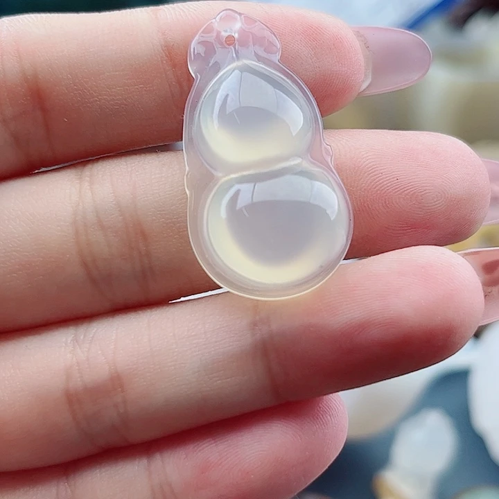 未镶嵌玛瑙手饰吊坠