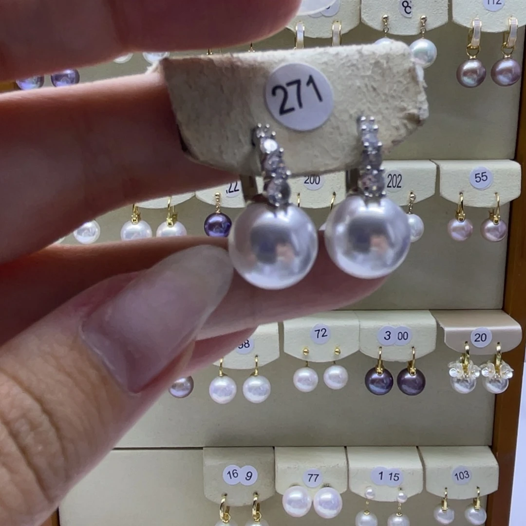 淡水珍珠耳饰未镶嵌