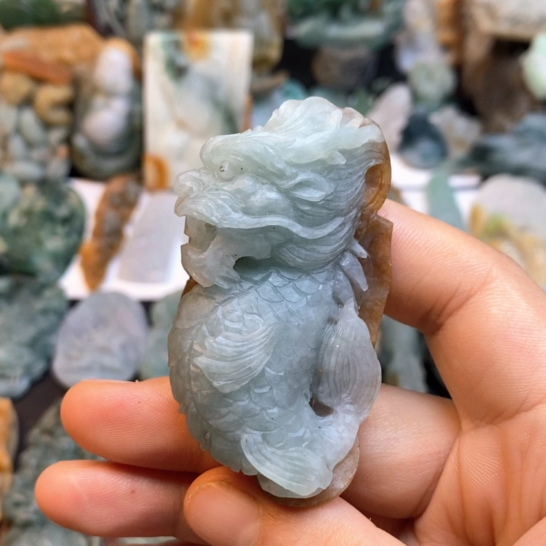 定制翡翠未镶嵌特色9