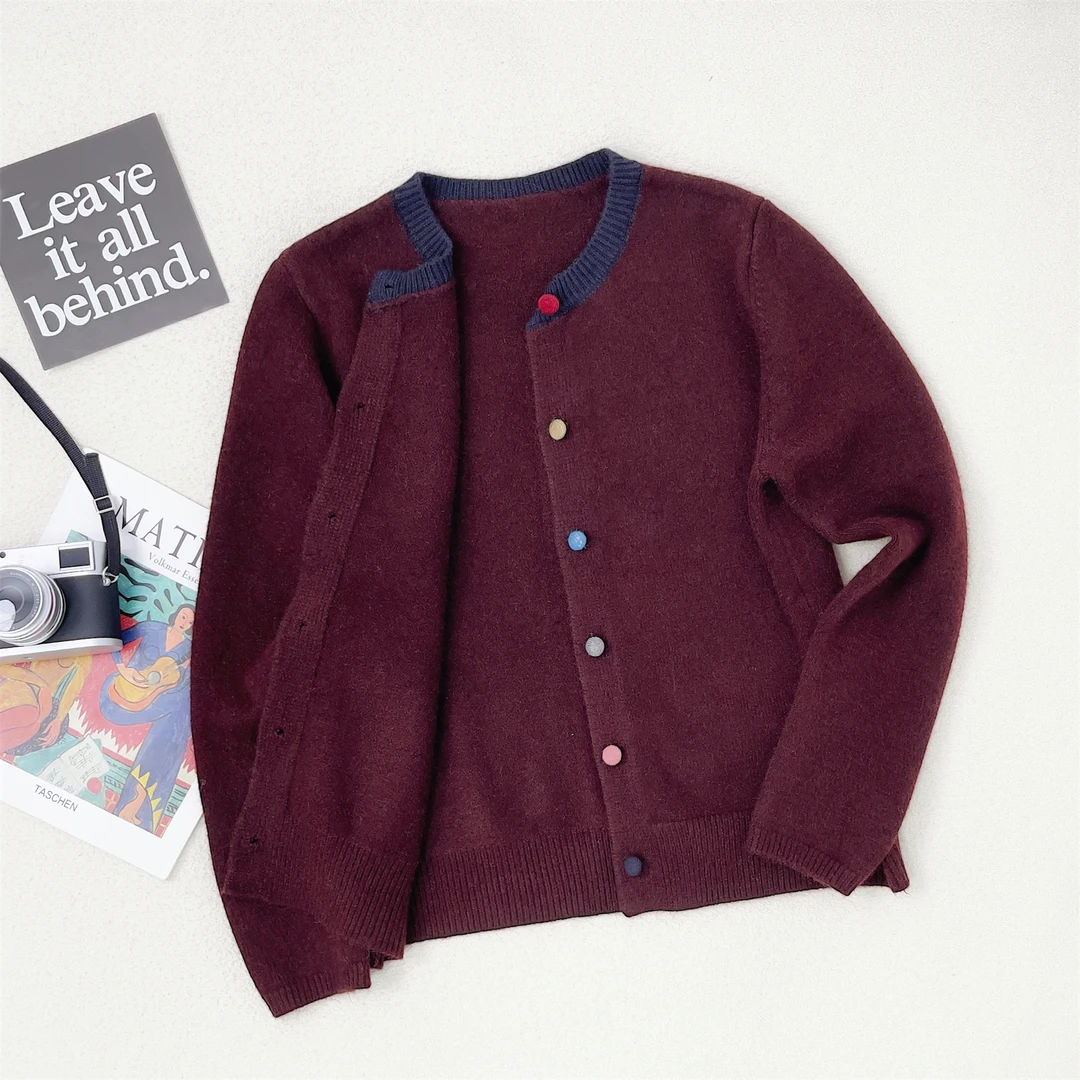 时尚简约百搭针织衫