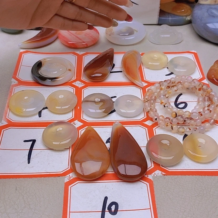 【闪购商品】未镶嵌玛瑙/玉髓珠宝半成品文****）