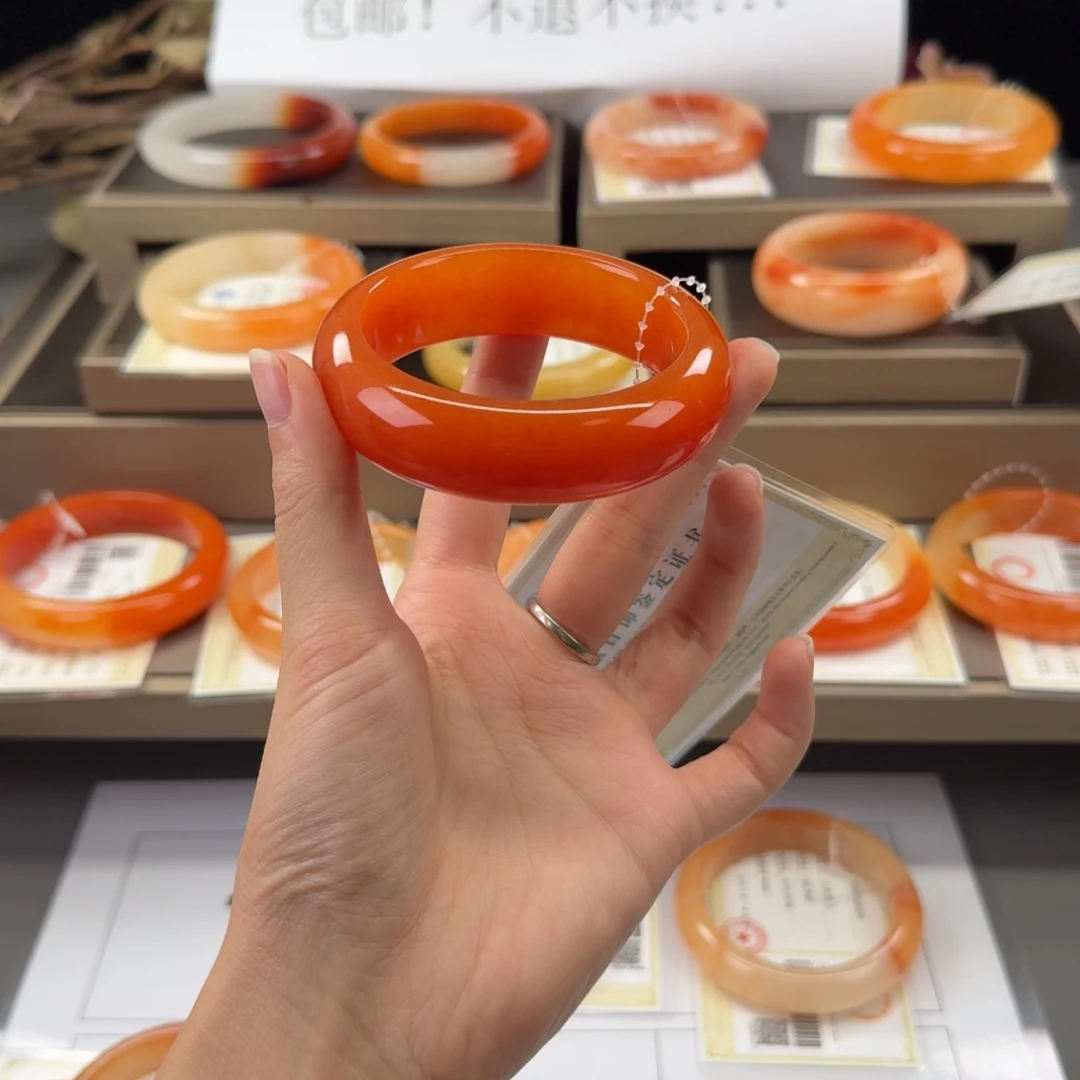 ****霞石英质玉（黄龙玉）合金手镯