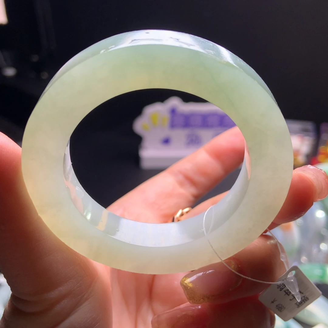 定制翡翠手镯未镶嵌
