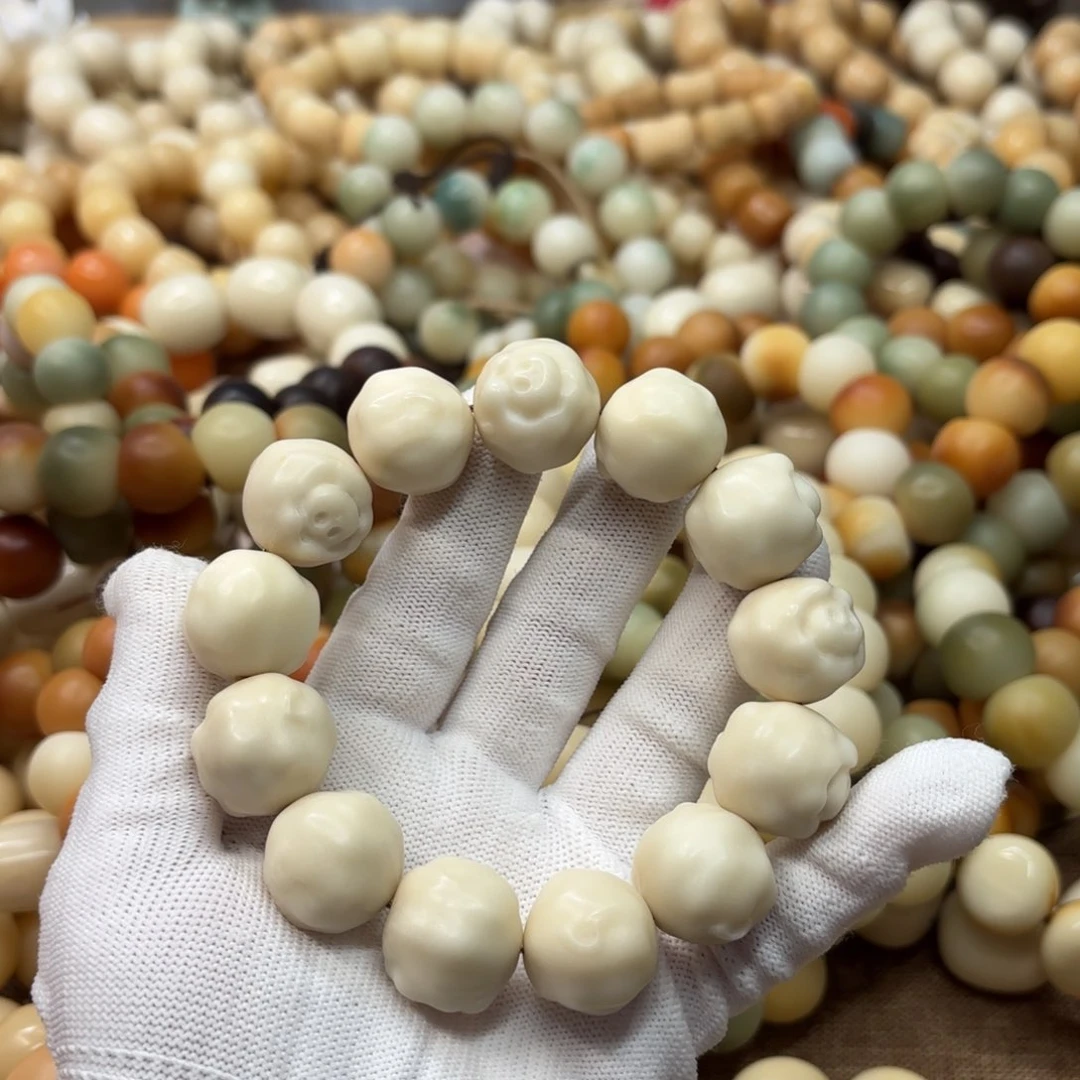 菩提根/象牙果吊坠20干磨瑕疵牙果羊102