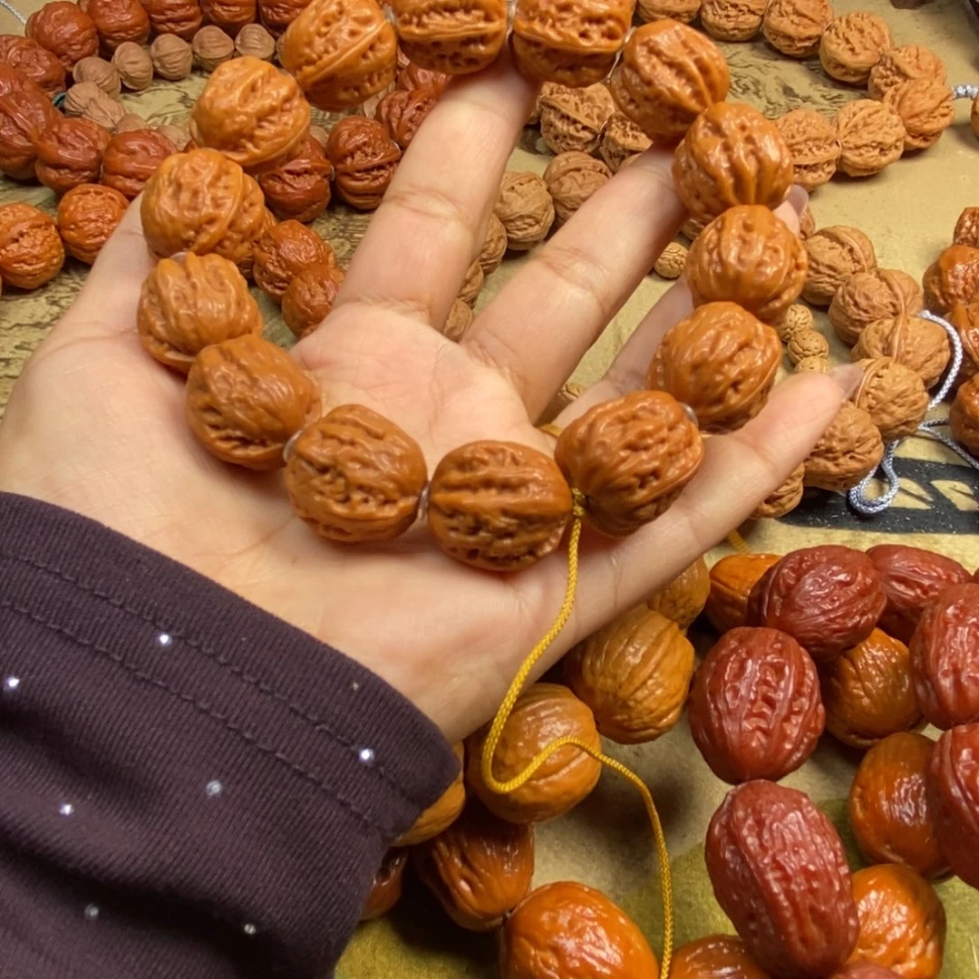 刹***华文玩核桃吊坠水晶蛤蟆文玩核桃