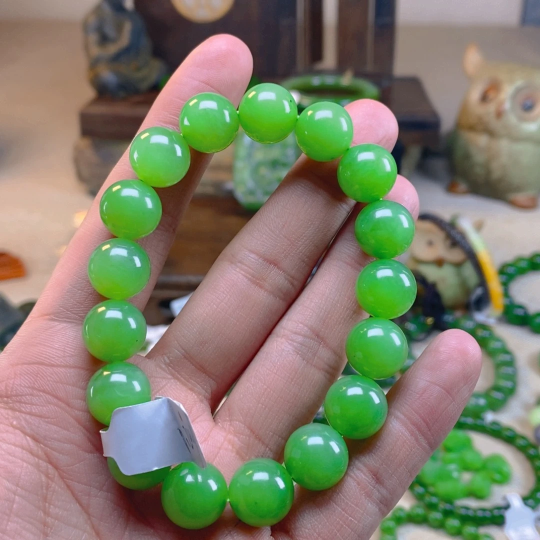 和田玉颈饰未镶嵌针****生