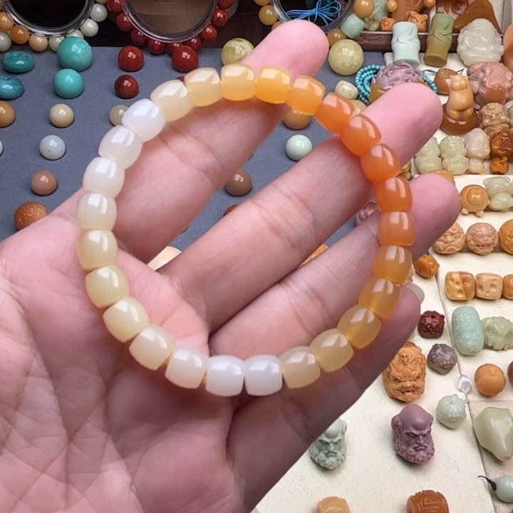 未镶嵌石英质玉（缅黄）珠宝半成品