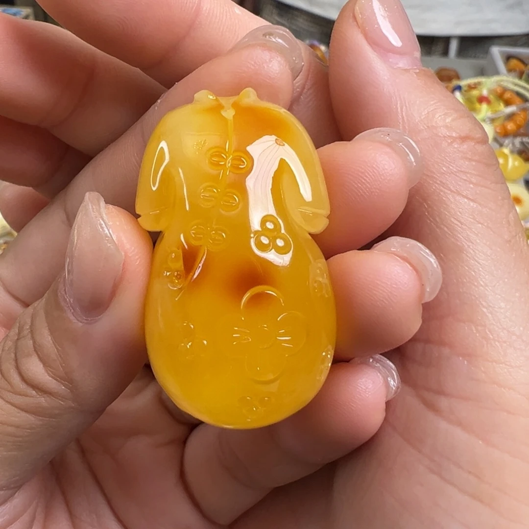 裸石蜜蜡未镶嵌蜜蜡