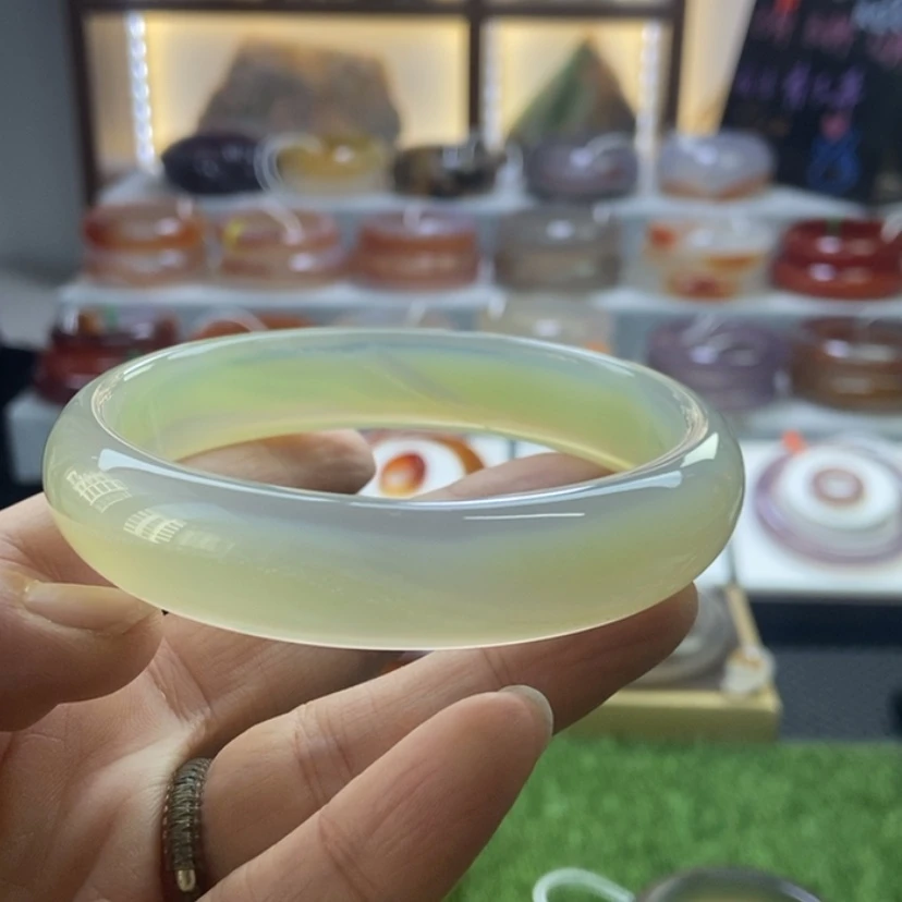 【闪购商品】手镯玛瑙/玉髓未镶嵌