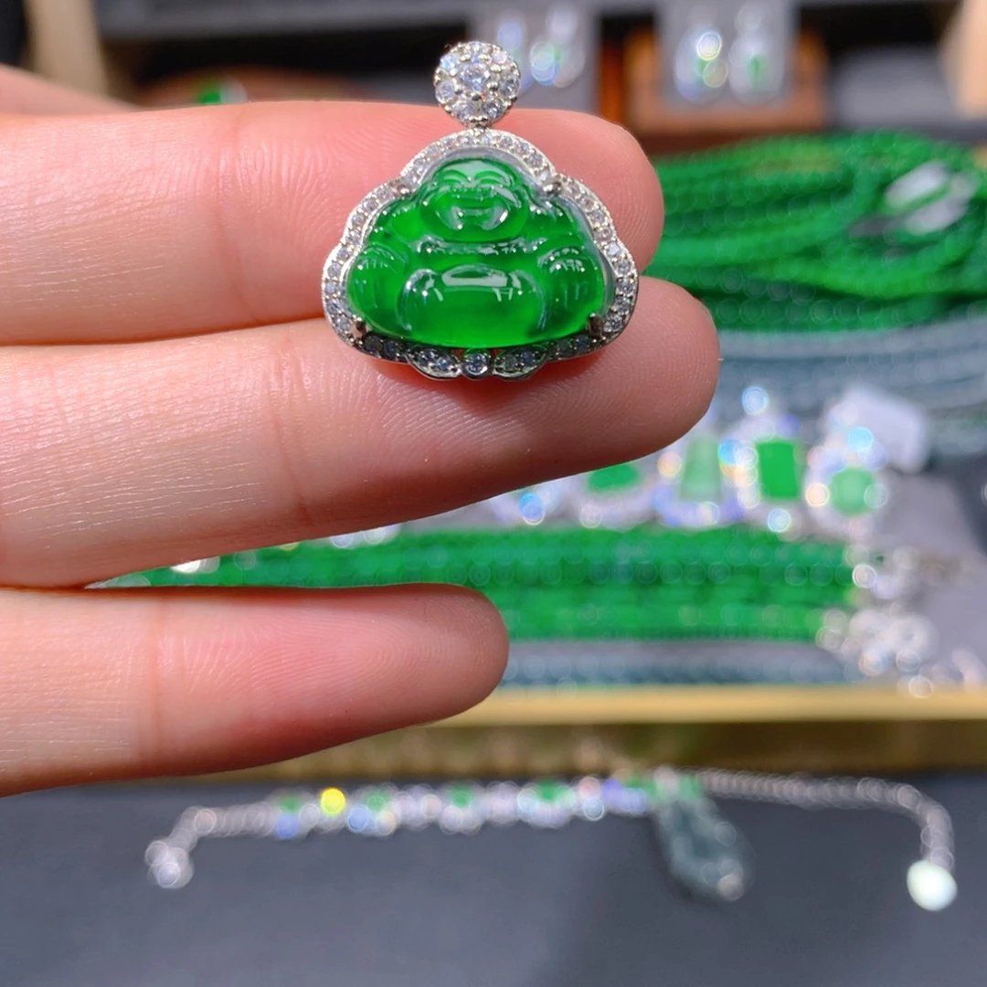 翡翠手链未镶嵌天然翡翠