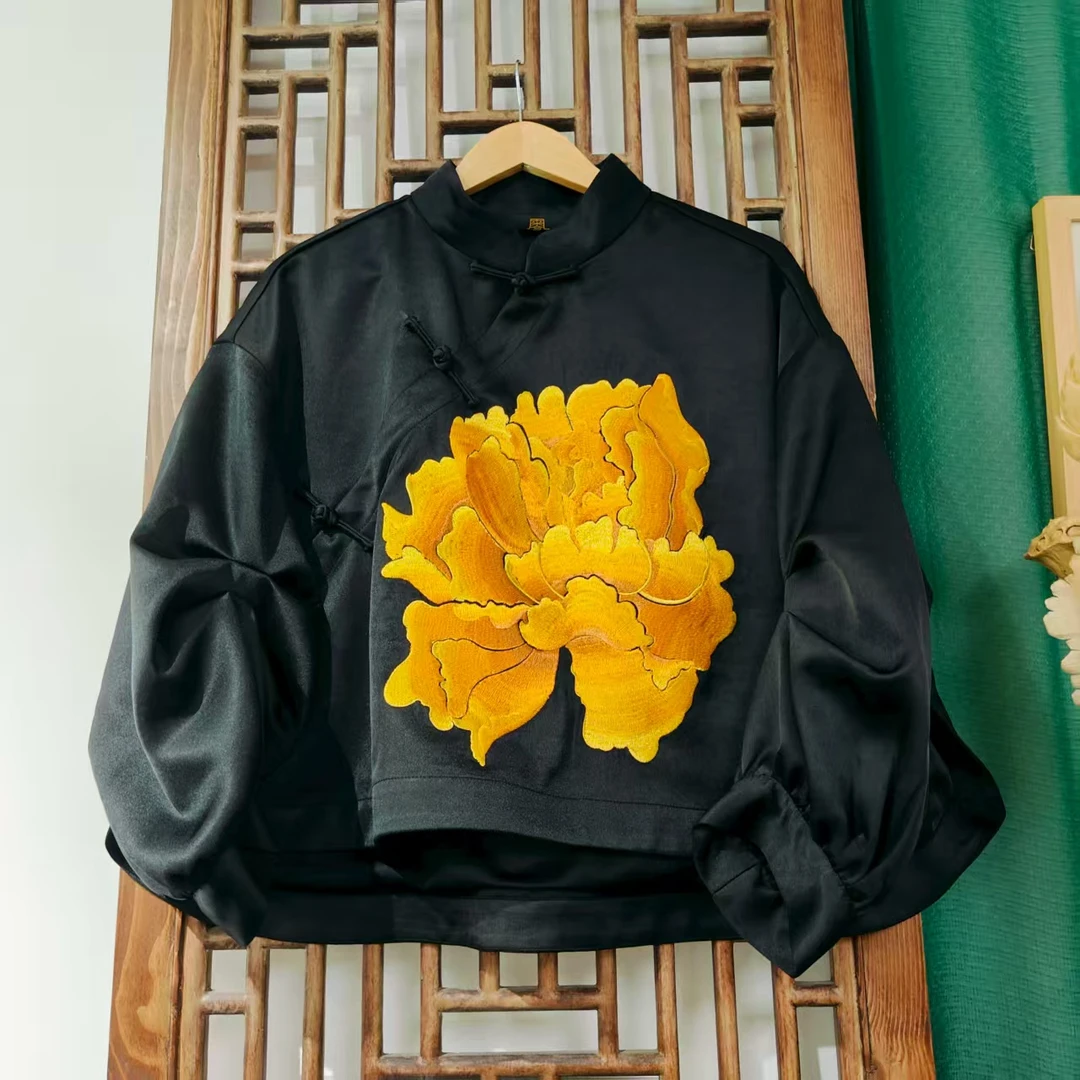 (LS488-20) 凤徕兮定制黑色光板底黄牡丹刺绣捏褶斜襟盘扣上衣