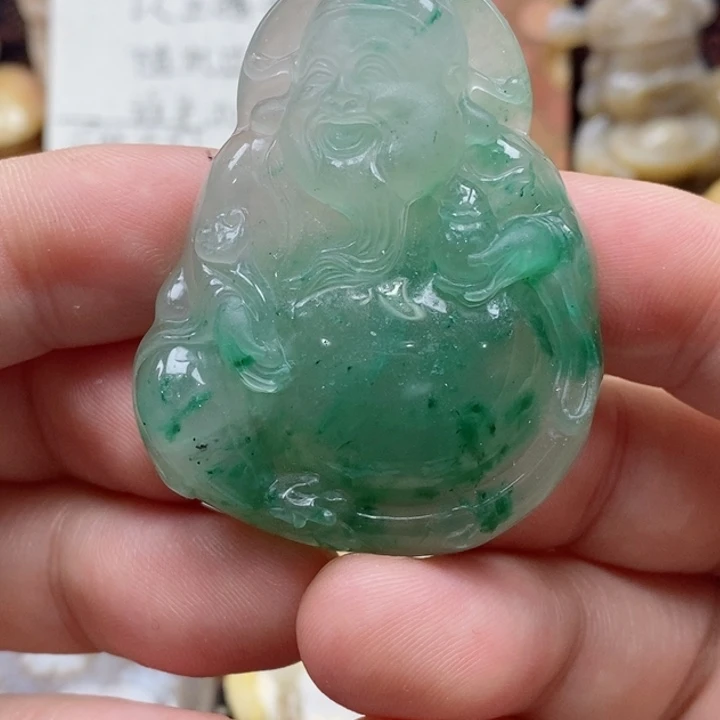 石英质玉颈饰未镶嵌