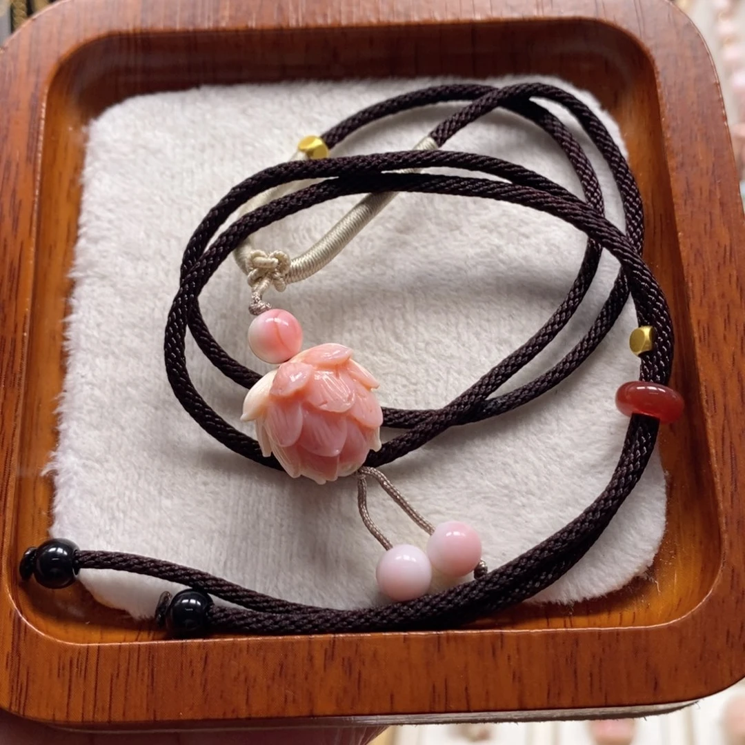 手串/手链贝壳木**。粉贝立体莲花挂坠