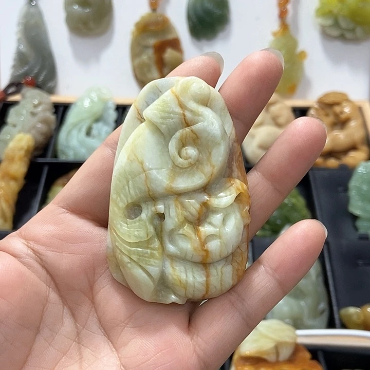 蛇纹石玉未镶嵌挂件