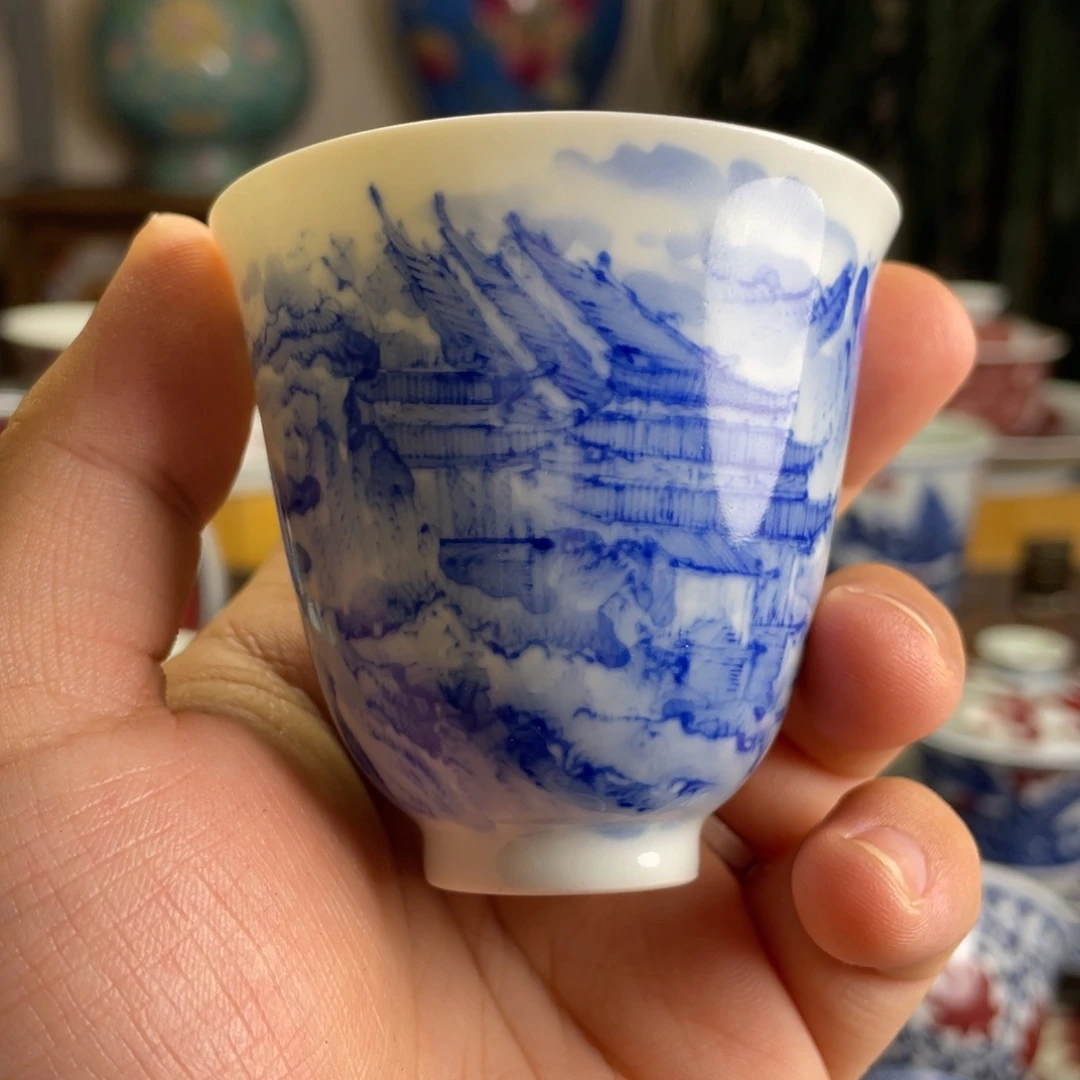 青花山水亭台楼阁杯子