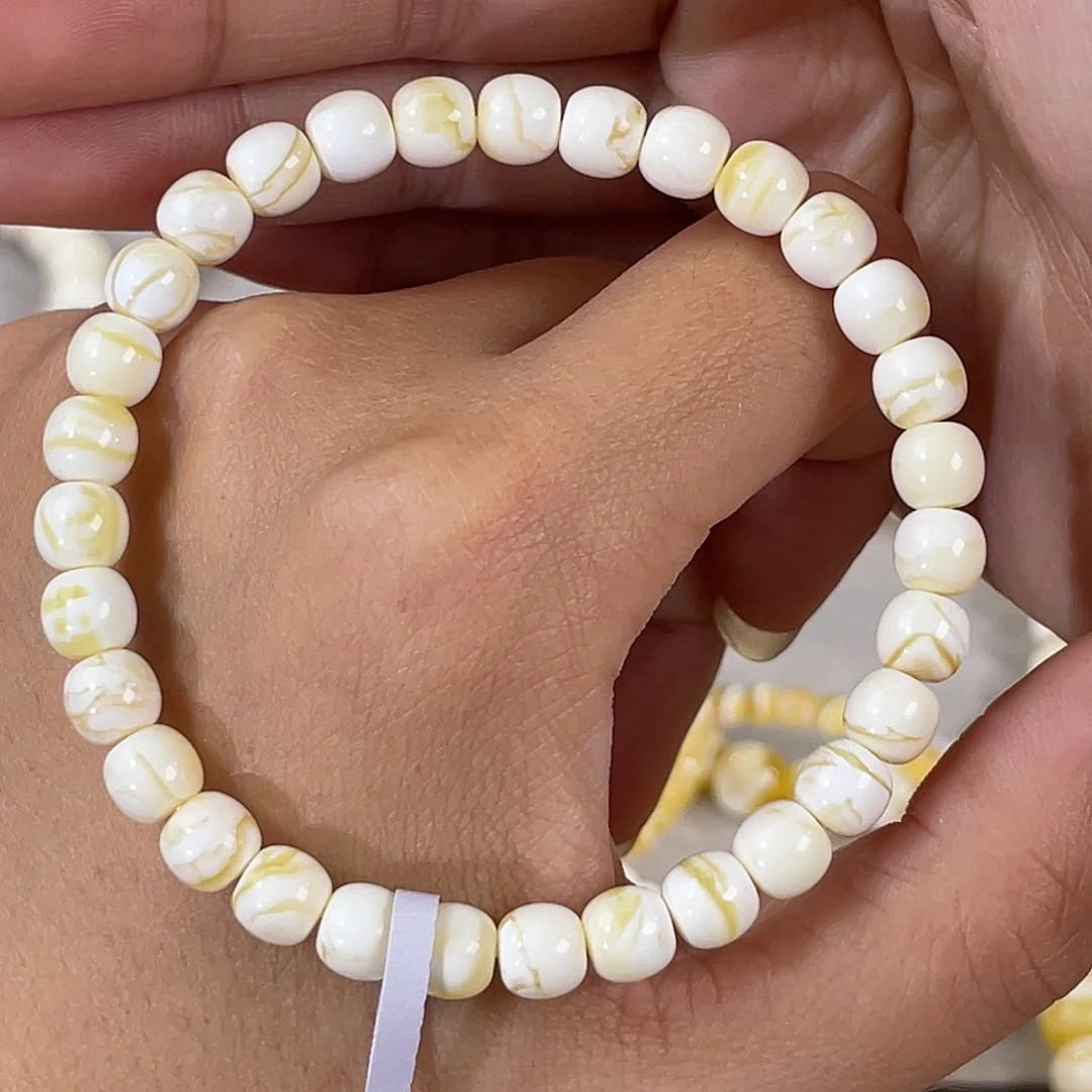 琥珀未镶嵌裸石6.5瓷白闪电