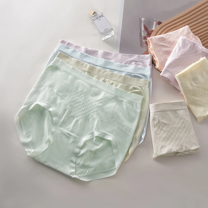 N1511【爱心三角裤】亲肤透气大码中高腰胖mm260斤舒适无痕女士内裤