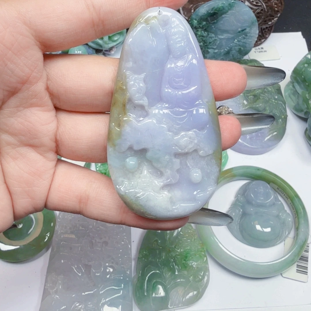 翡翠未镶嵌颈饰翡翠