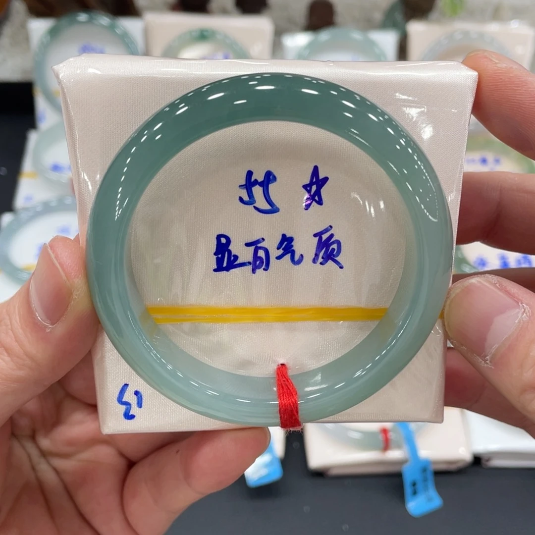未镶嵌手镯翡翠翡翠