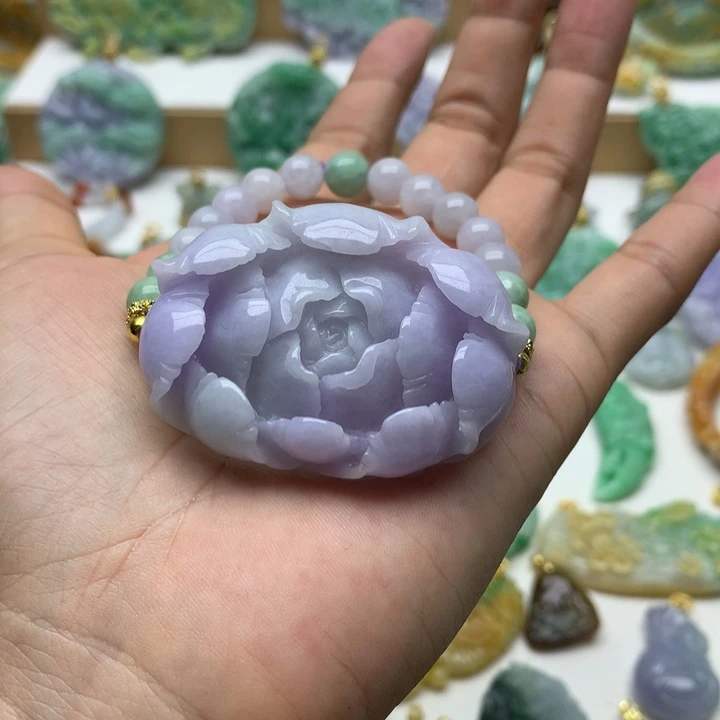 颈饰未镶嵌翡翠翡翠