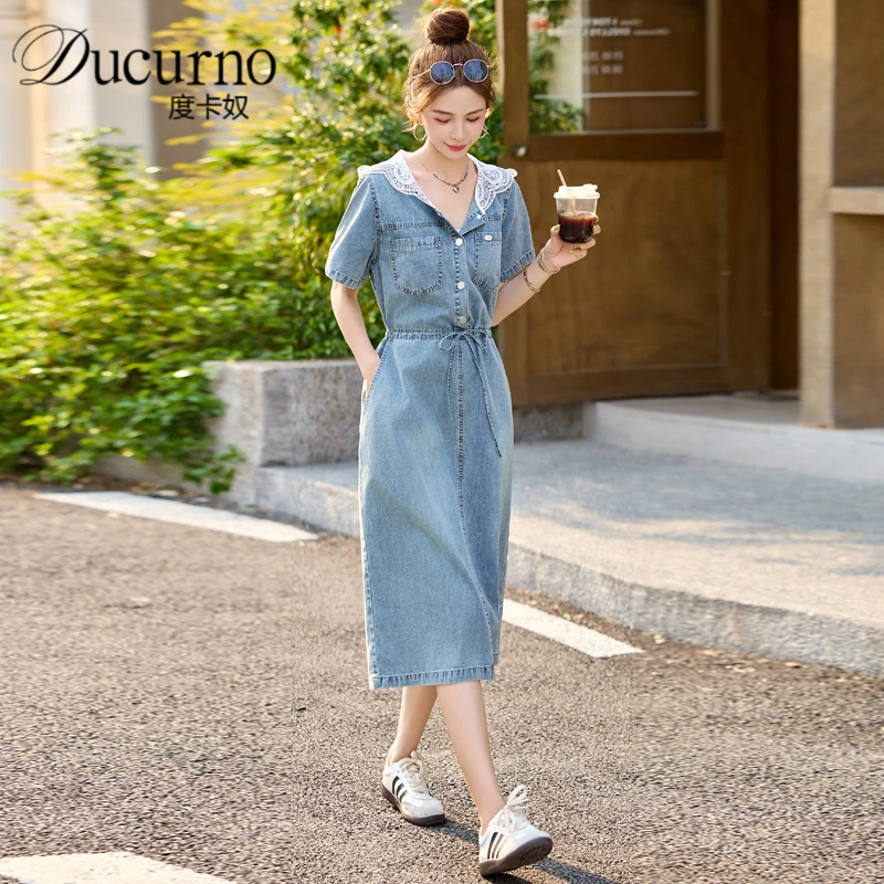 韩版蕾丝拼接牛仔连衣裙女2025夏新款短袖宽松减龄收腰显瘦中长裙