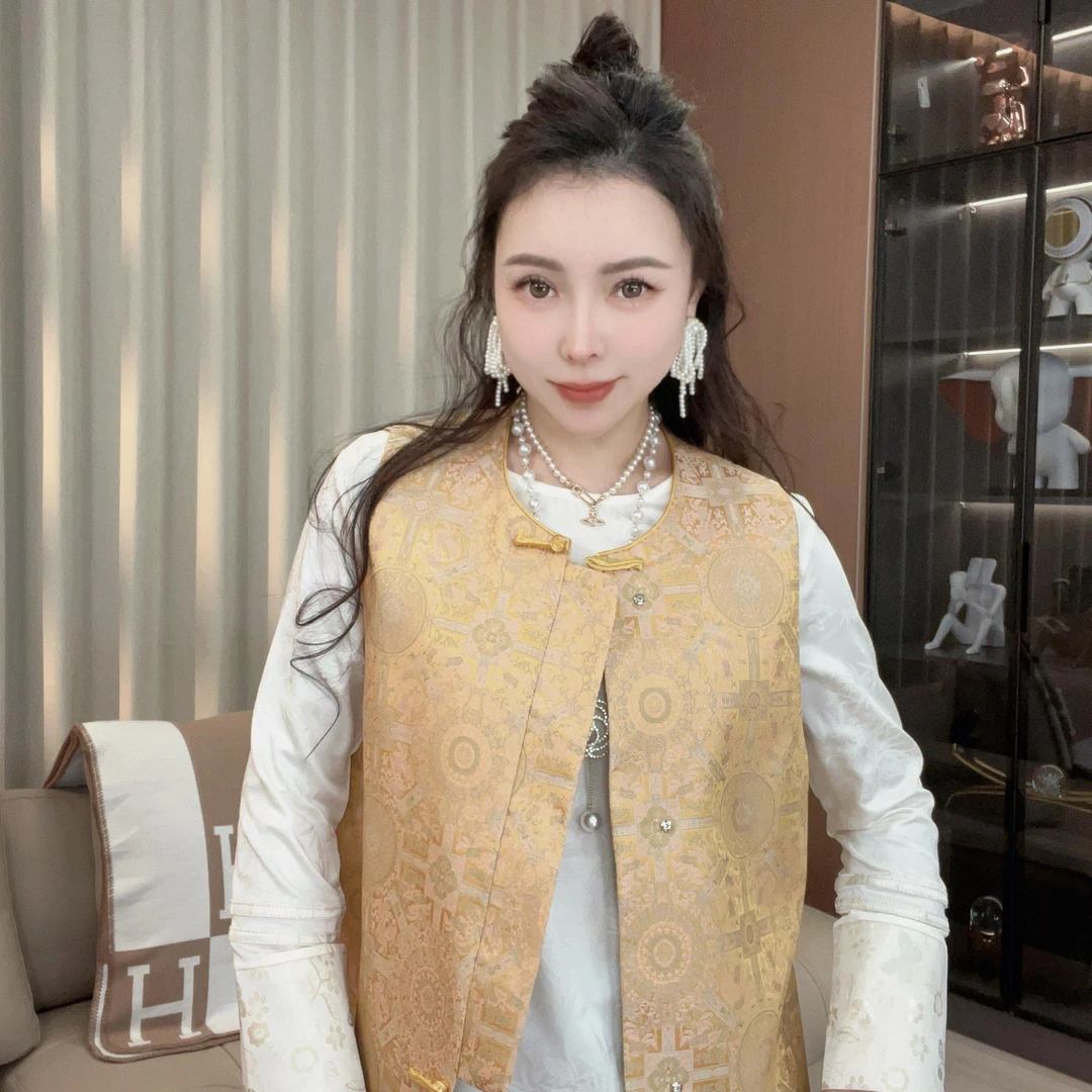 大文子 ·YW ·【风雅】上新薄款纽扣马甲新中式提花风格国风时尚