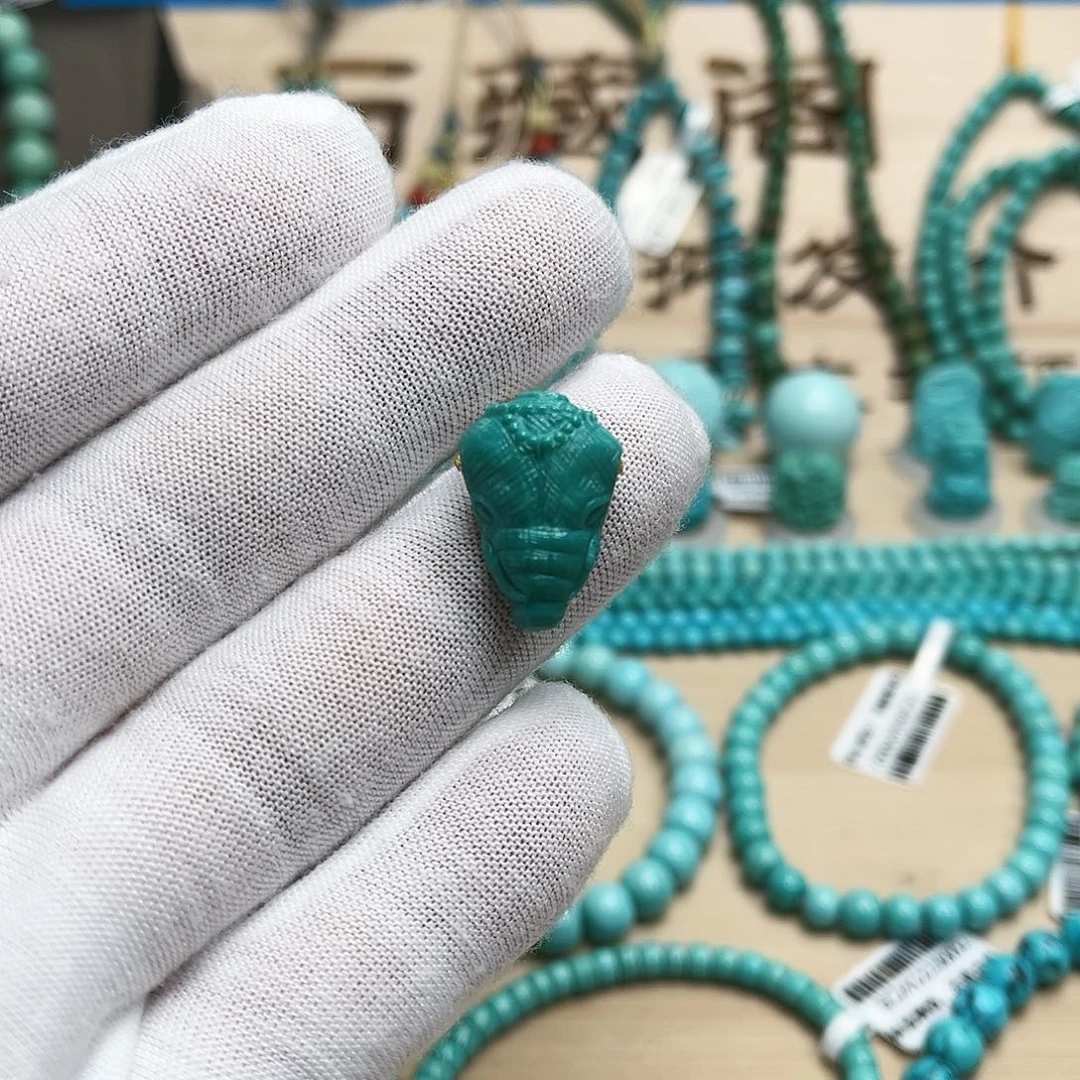 绿松石三通未镶嵌